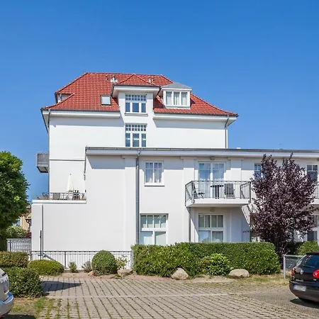 Haus Am Park 18 Apartment Kuehlungsborn