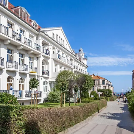 Haus Am Park 18 * Ostseebad Kühlungsborn